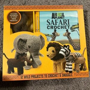 Animal Planet Safari crochet kit